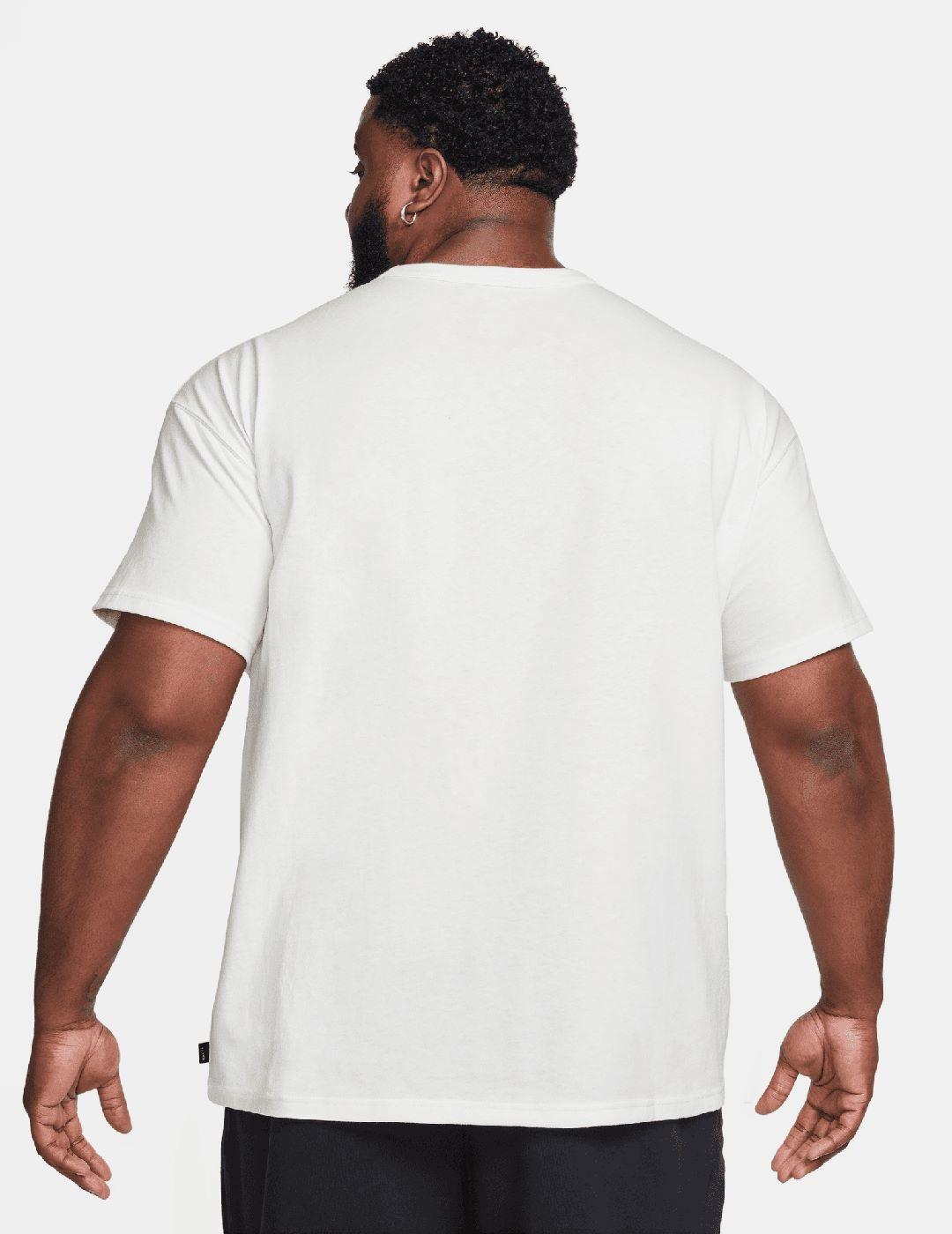 Camiseta Nike Sportswear Premium Essentials Beig
