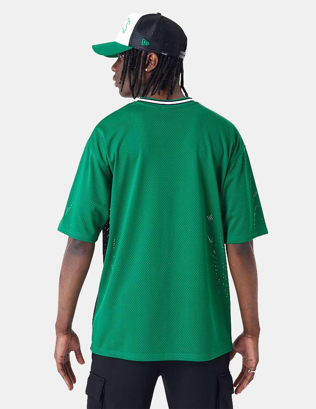 Camiseta New Era NBA Celtics Mesh Oversize Arch Graphic