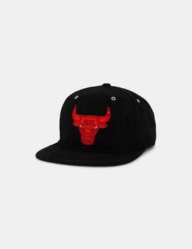 Gorra Mitchell & Ness NBA Bulls Day 4 Negro Rojo